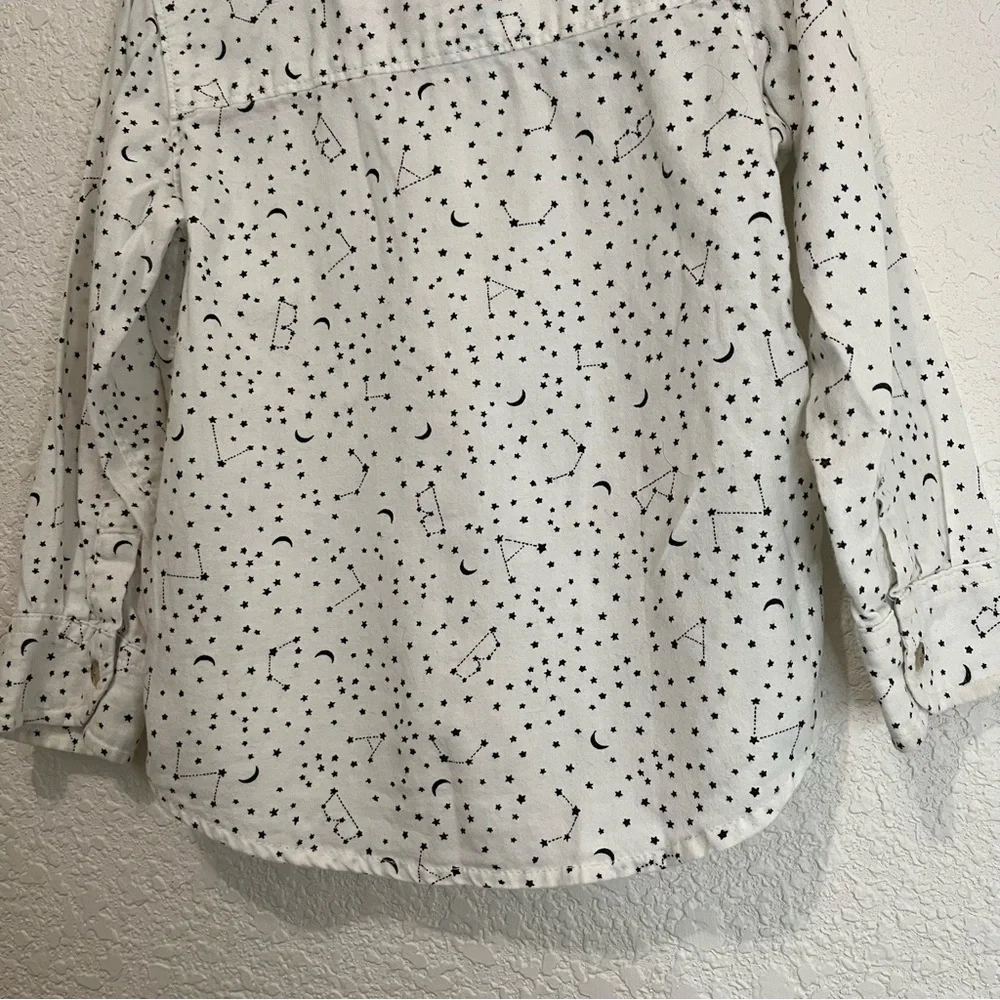 Old Navy Celestial Print Stars Galaxy Button Up Long Sleeve Shirt Youth Size 4T